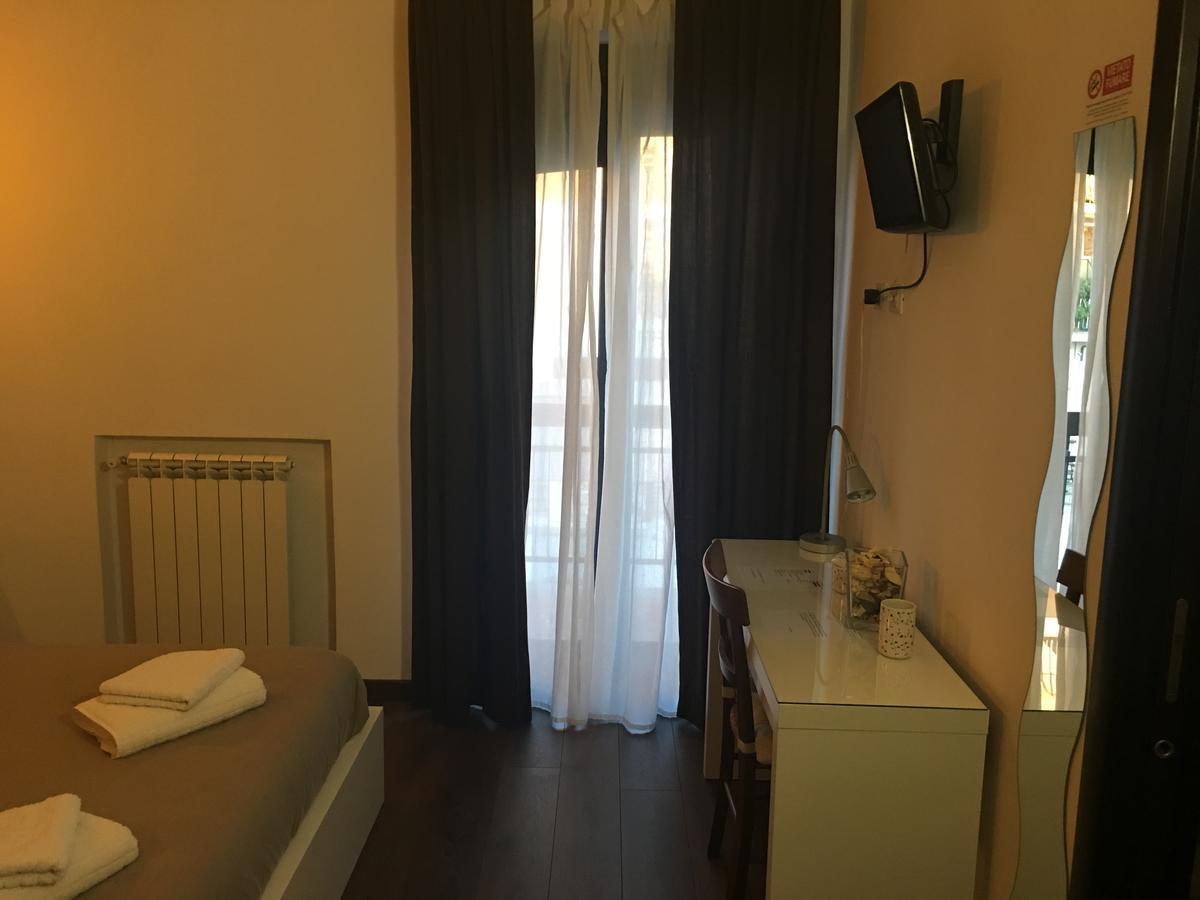 Almi Rooms Roma Exterior foto